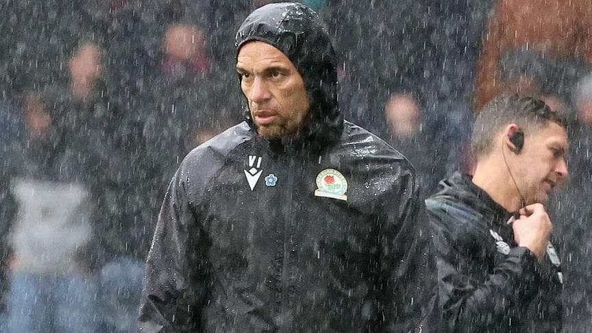 واکنش تند سرمربی بلکبرن به تصمیم تکرار بازی با ایپسویچ: یک رسوایی برای فوتبال انگلیس