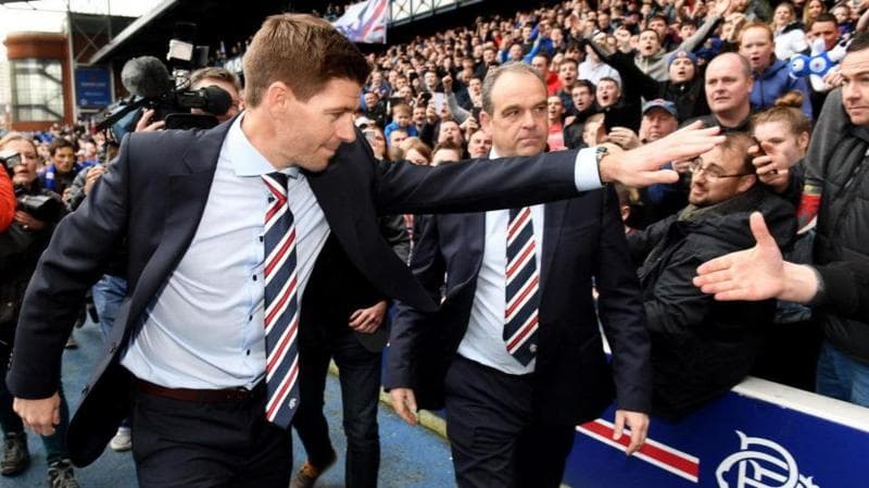 واکنش هواداران رنجرز به کنار کشیدن جرارد: آینده مربیگری رنجرز چه می‌شود؟