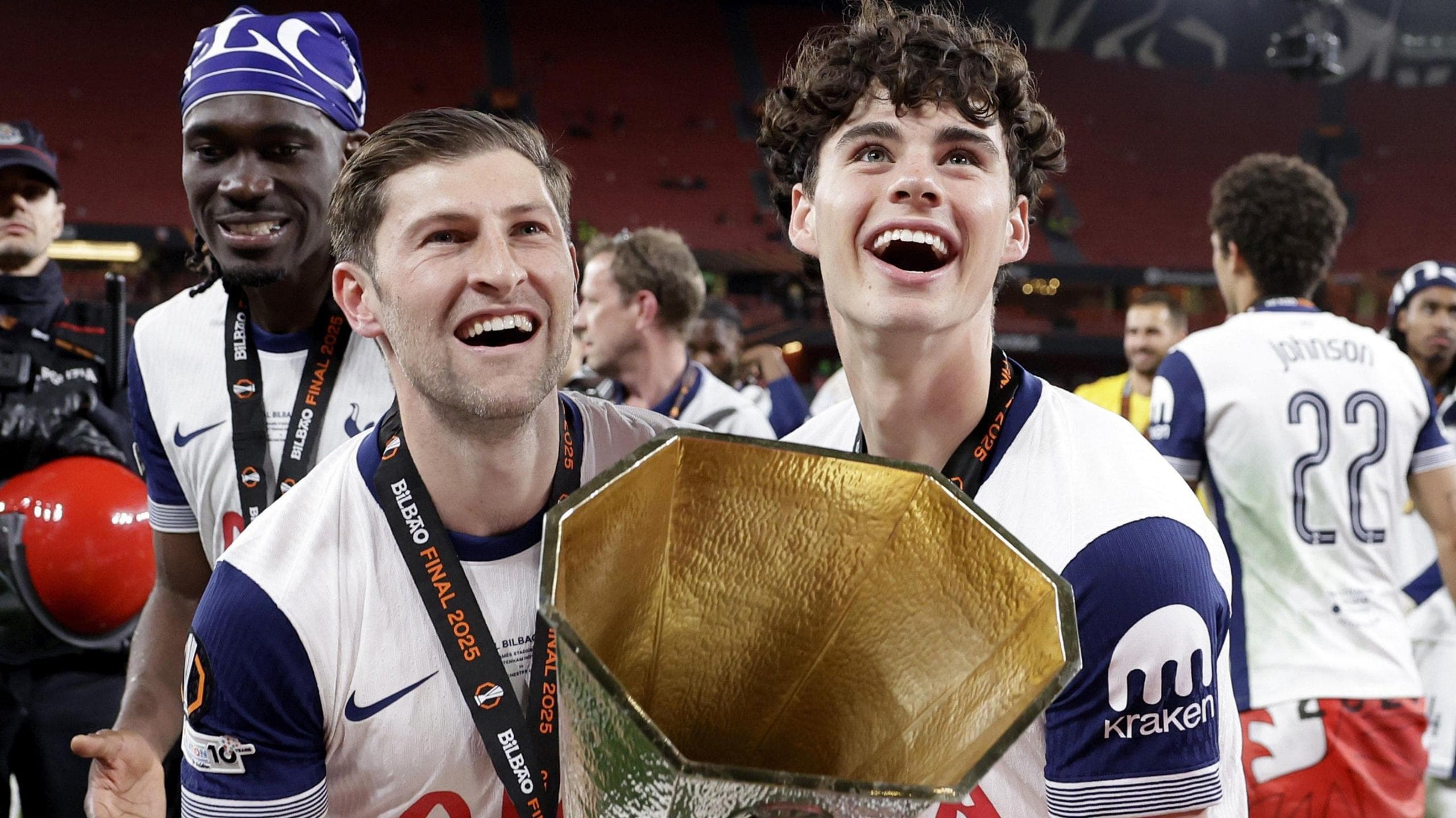 بررسی افزایش تعداد تعویض‌ها در فوتبال اروپا؛ بحث استفاده از شش تعویض