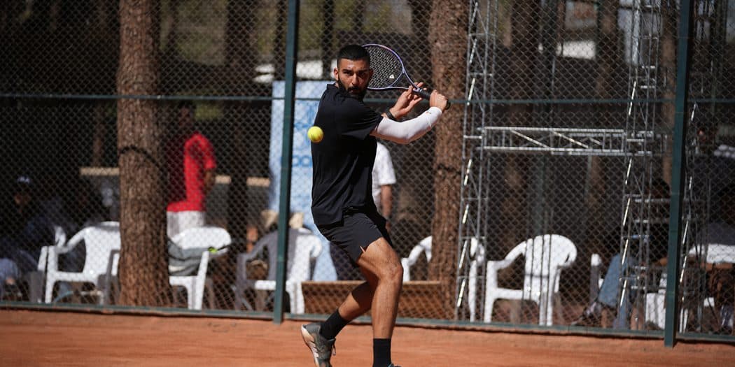 ادامه مسابقات ۱۰۰۰ امتیازی تنیس با مشخص شدن نفرات نیمه نهایی