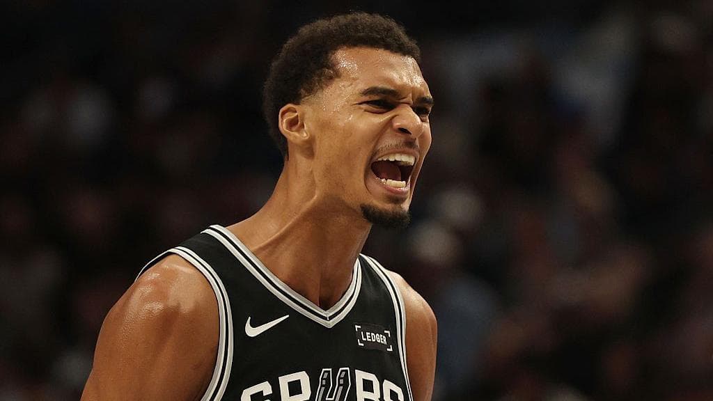 درخشش ویکتور ومبانیاما و تازه‌واردها در لیگ NBA؛ پیروزی قاطع اسپرز بر ماوریکس