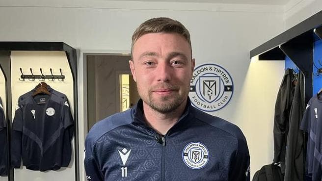 شگفتی‌آفرینی احتمالی جام حذفی؛ «مالدون و تیپتری» به رهبری فردی سیرز در برابر پورت ویل