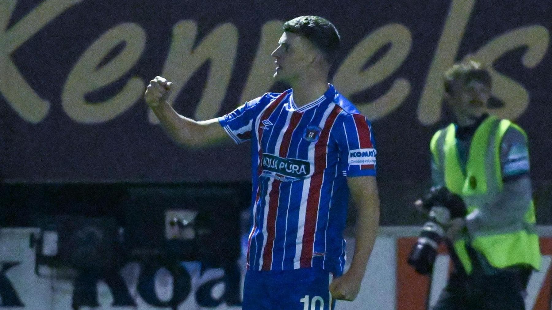 شگفتی‌سازی در جام حذفی انگلیس؛ کارلایل و گیتس‌هد بزرگان را حذف کردند