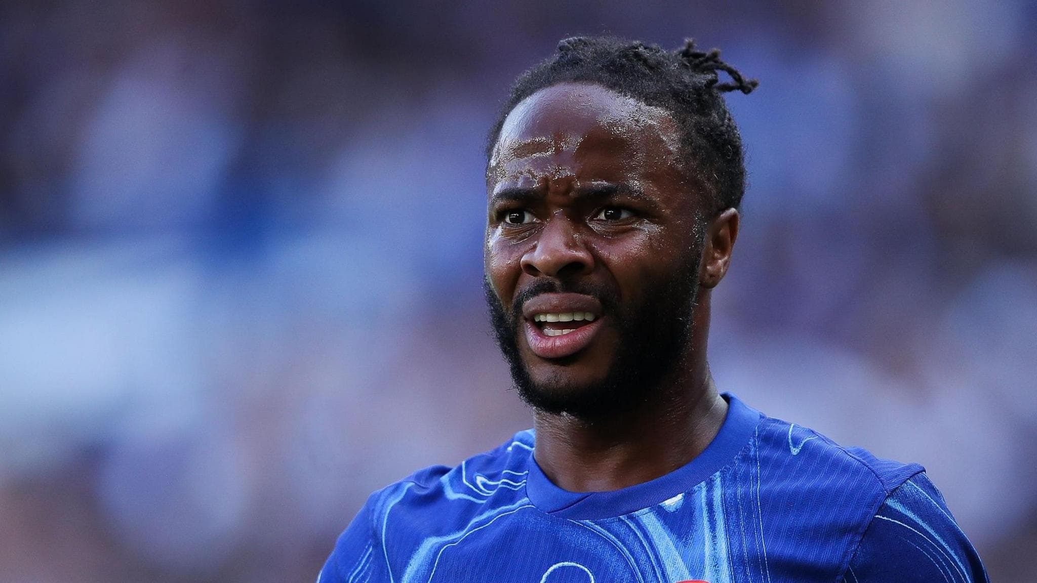 سرقت از خانه رحیم استرلینگ در حضور خانواده‌اش