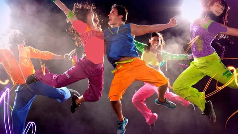 توپ تنیس در باران