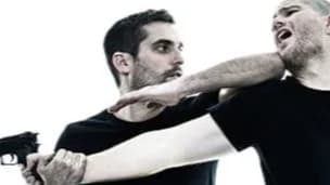 توپ تنیس در باران