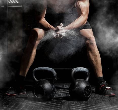 توپ تنیس در باران