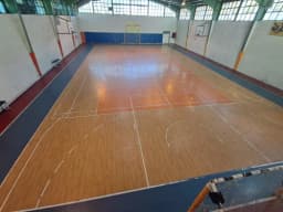 مجموعه ورزشی شهدای کلاک