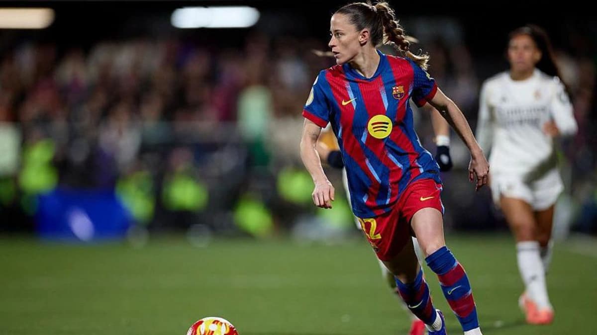 مذاکره آرسنال با اونیا باتیه مدافع بارسلونا برای تابستان