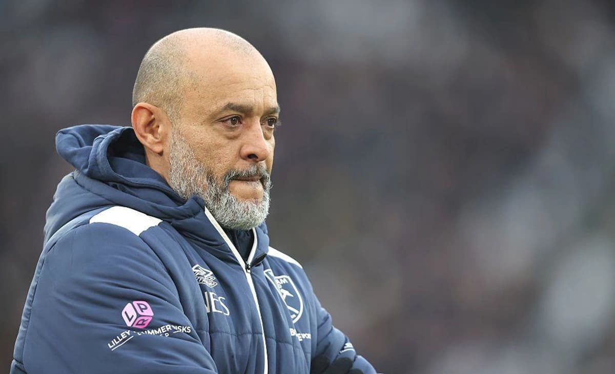 نبرد بقا در لیگ برتر انگلیس؛ چه تیمهایی در خطر سقوط هستند؟