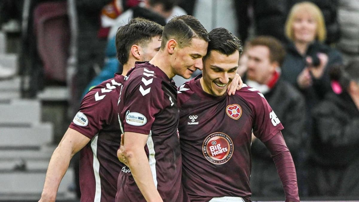 پیروزی سخت هارتس مقابل فالکریک؛ بنای موفقیت در اسکاتلند