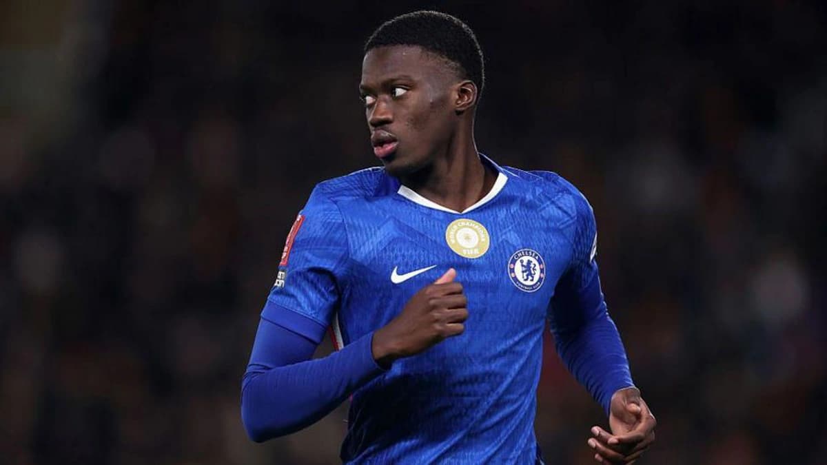 ماجرای پیشرفت مامادو سار؛ از ستاره سنگالی تا مدافع آیندهدار چلسی