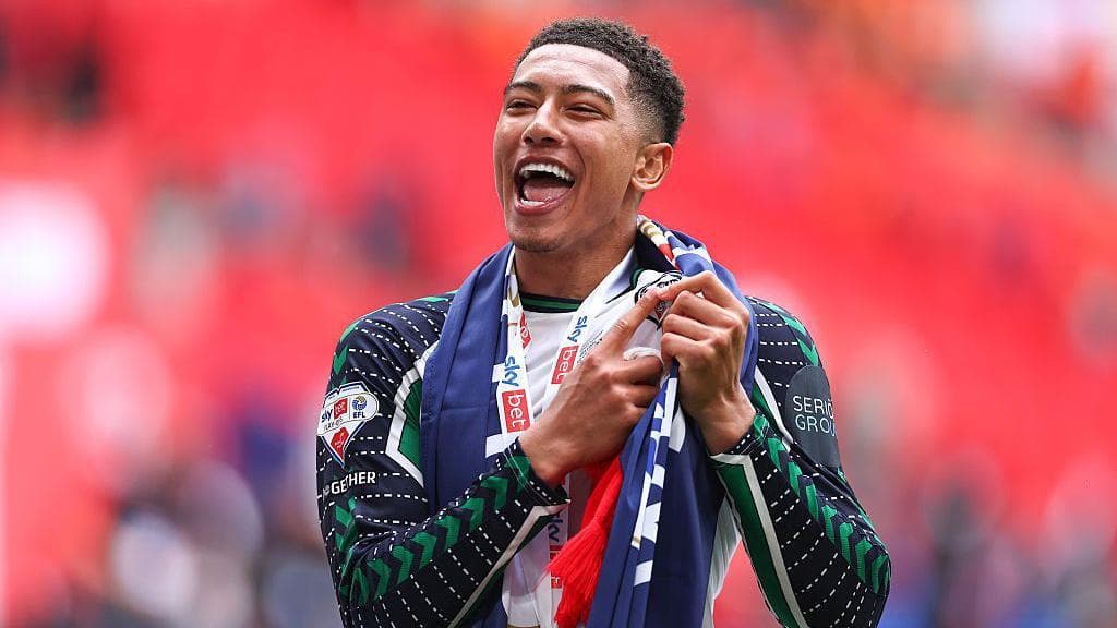 جوب بلینگهام با قراردادی پنجساله به دورتموند پیوست