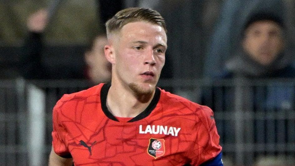 آدرین تروفرت، مدافع فرانسوی با قراردادی 5 ساله به بورنموث پیوست