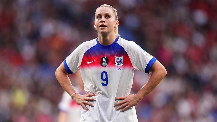 دوری شیرزنهای انگلیسی از شبکههای اجتماعی برای حفظ آرامش در یورو ۲۰۲۵