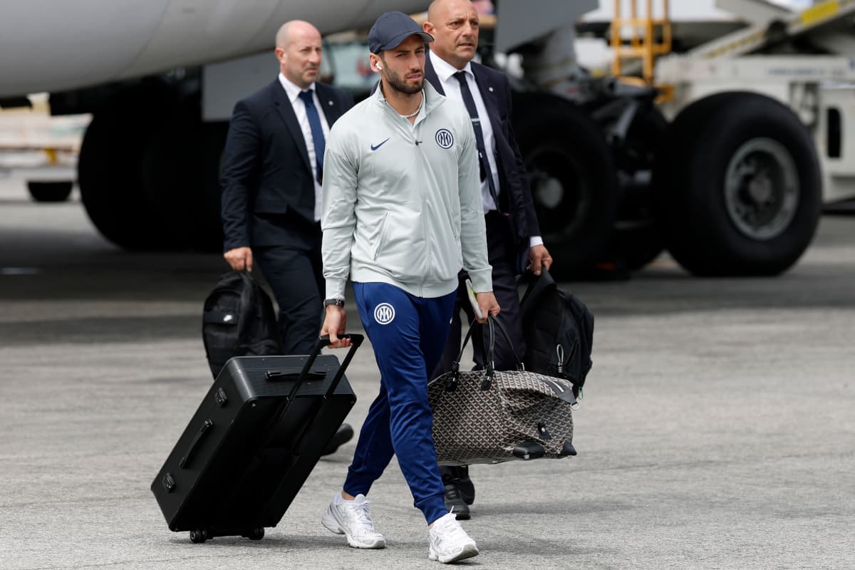 واکنش مدیر برنامههای هاکان چالهاناوغلو به شایعات انتقال به فنرباغچه و گالاتاسرای