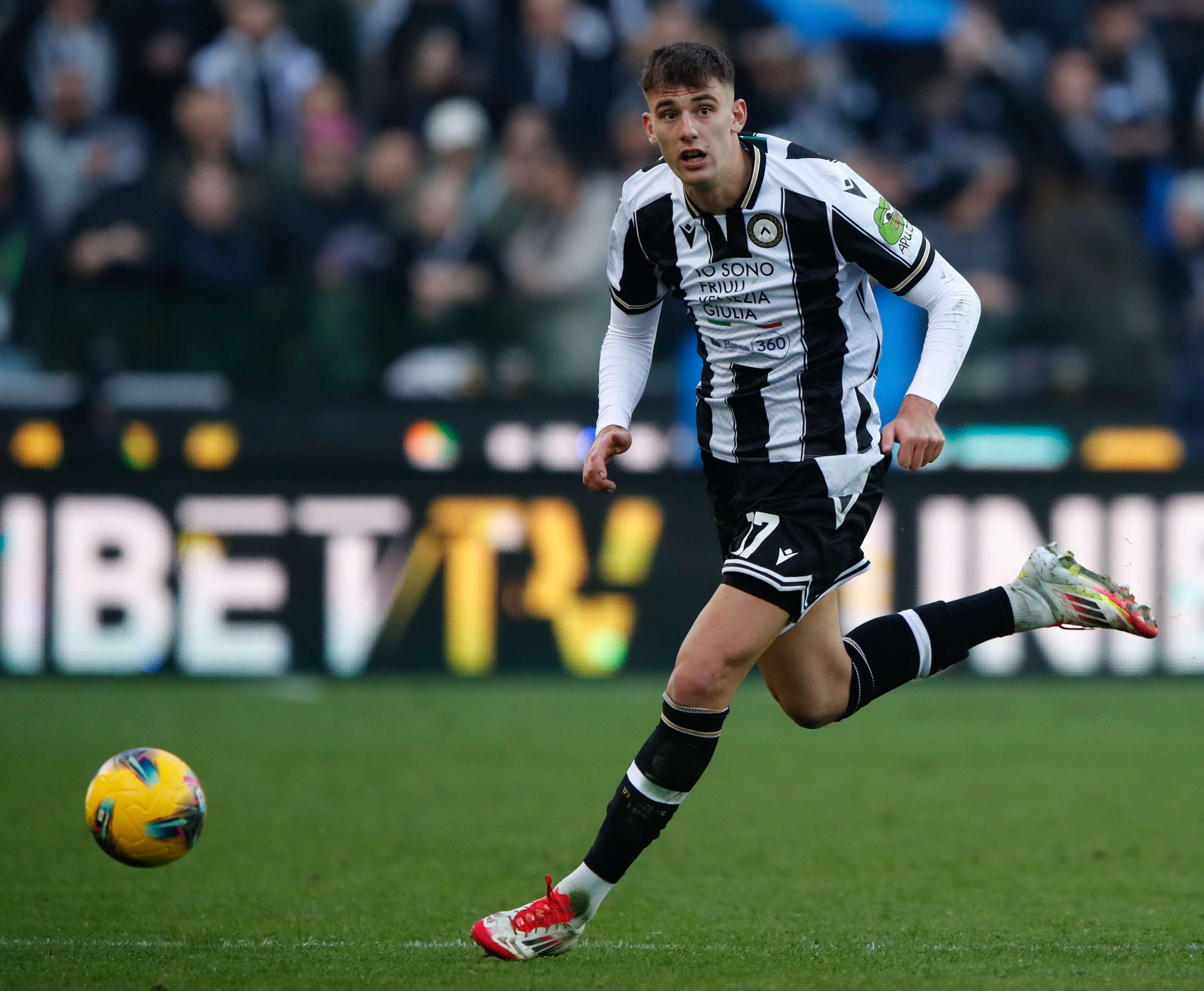 اولین گل لورنزو لوکا برای ناپولی در دیداری دوستانه پیشفصل