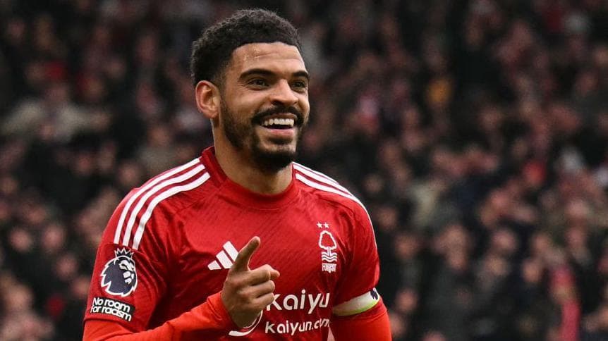 تمدید قرارداد مورگان گیبز-وایت با ناتینگهام فارست؛ "میخواهم بخشی از یک چیز خاص باشم"