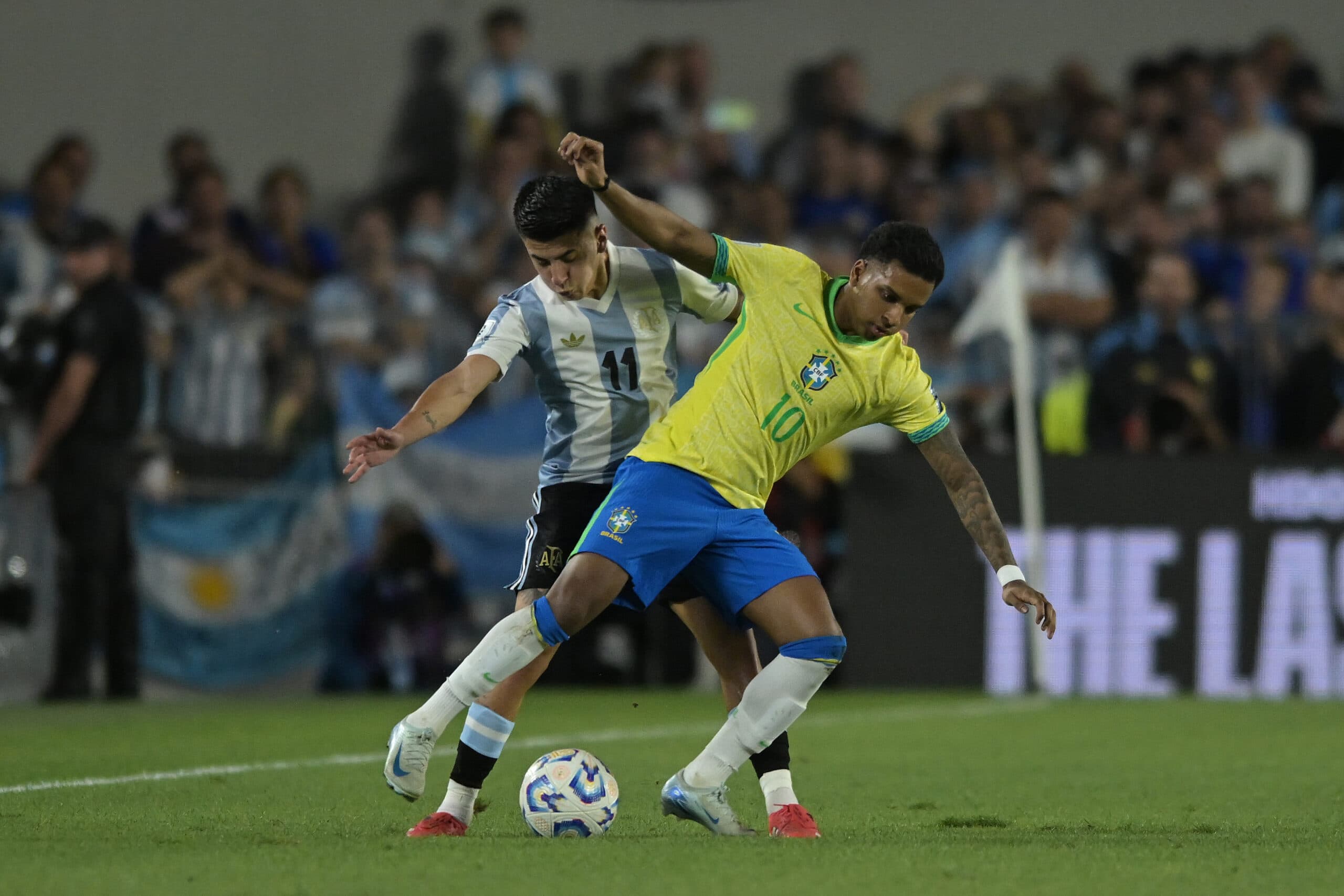 آرسنال به دنبال جذب رودریگو از رئال مادرید: او چه چیزی به تیم آرتتا اضافه میکند؟