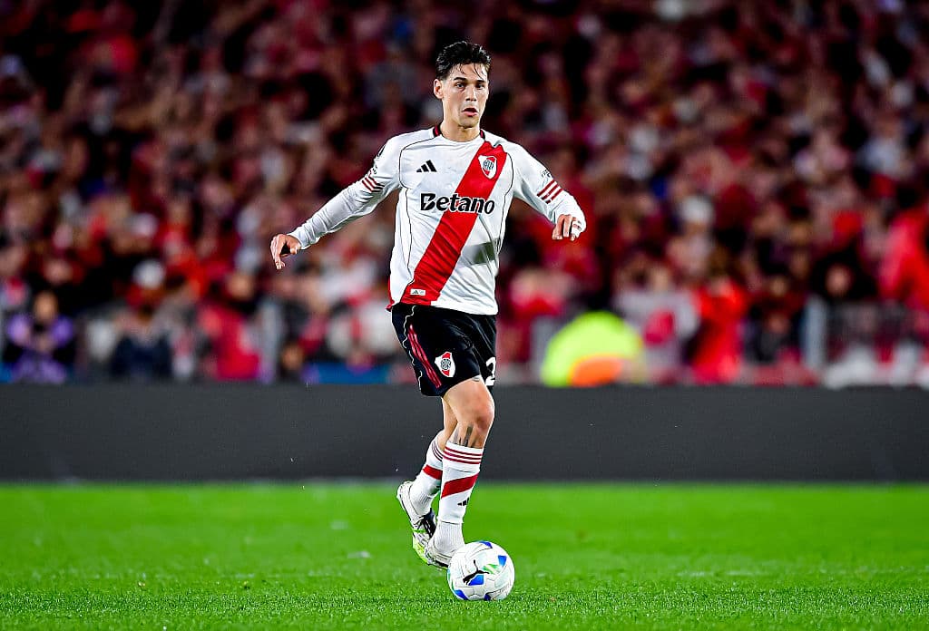 اعلام ترکیبهای لانیوس و ریور پیش از مسابقه حساس لیگ آرژانتین