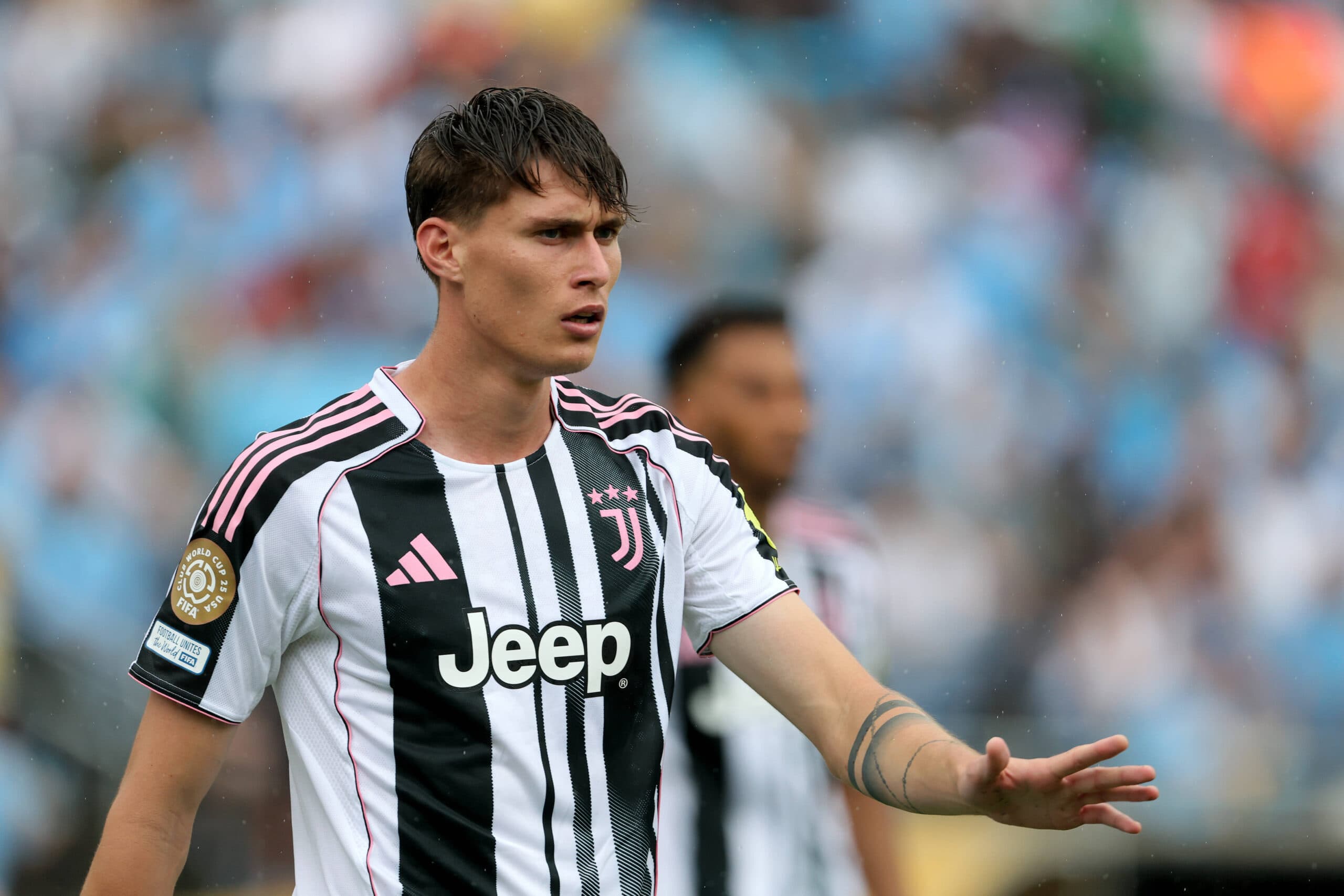 رد پیشنهاد ۱۱ میلیون یورویی ناتینگهام فارست برای جذب مدافع یوونتوس