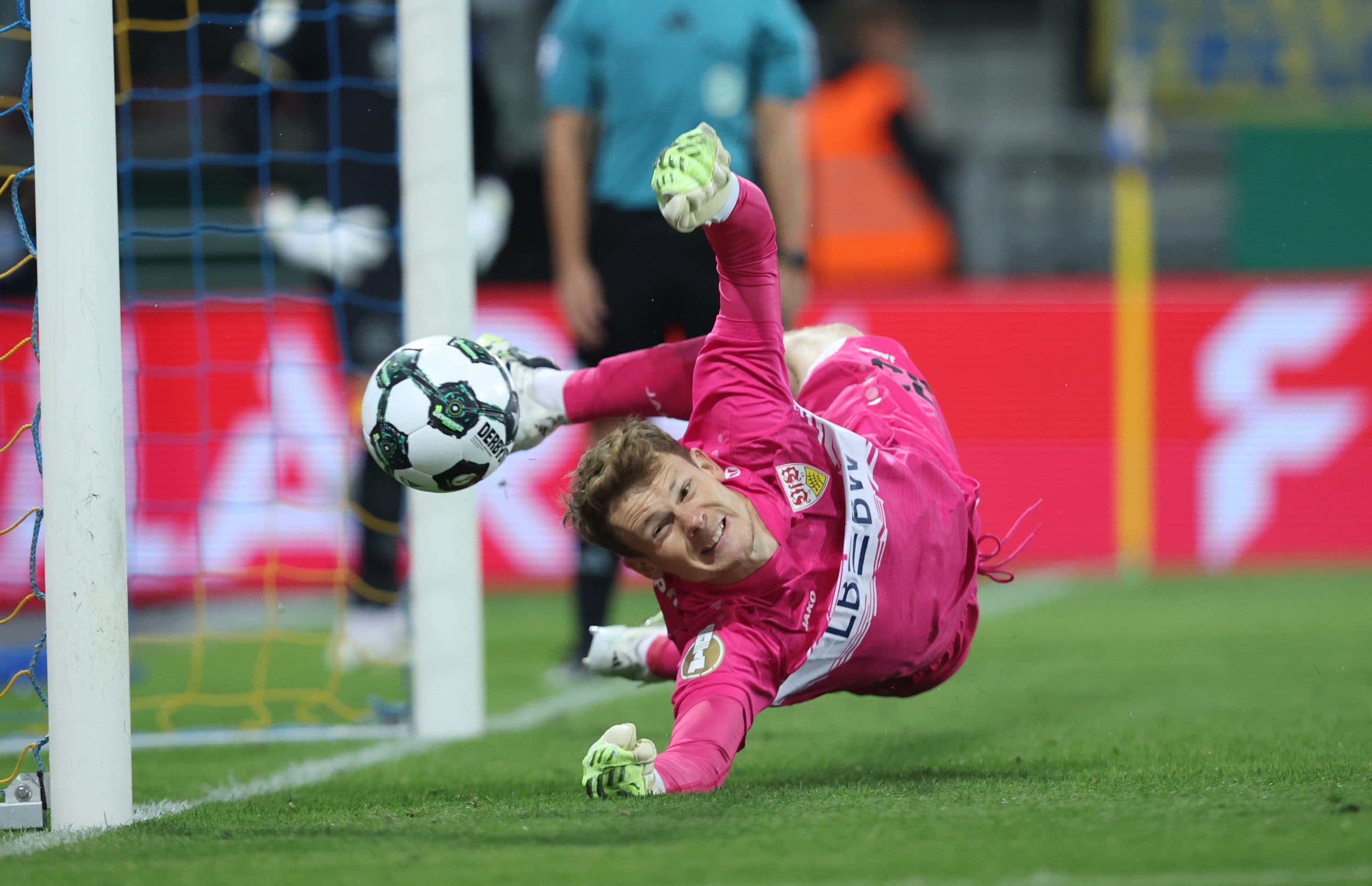 جنون جام حذفی آلمان؛ بازتاب بازی عجیب اشتوتگارت و اینتراخت برانشوایگ