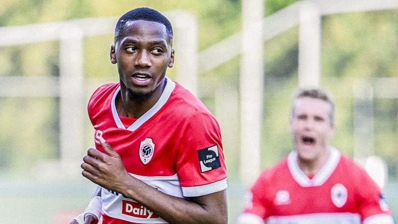 میشل-آنج بالیکویشا با قرارداد پنجساله به سلتیک پیوست