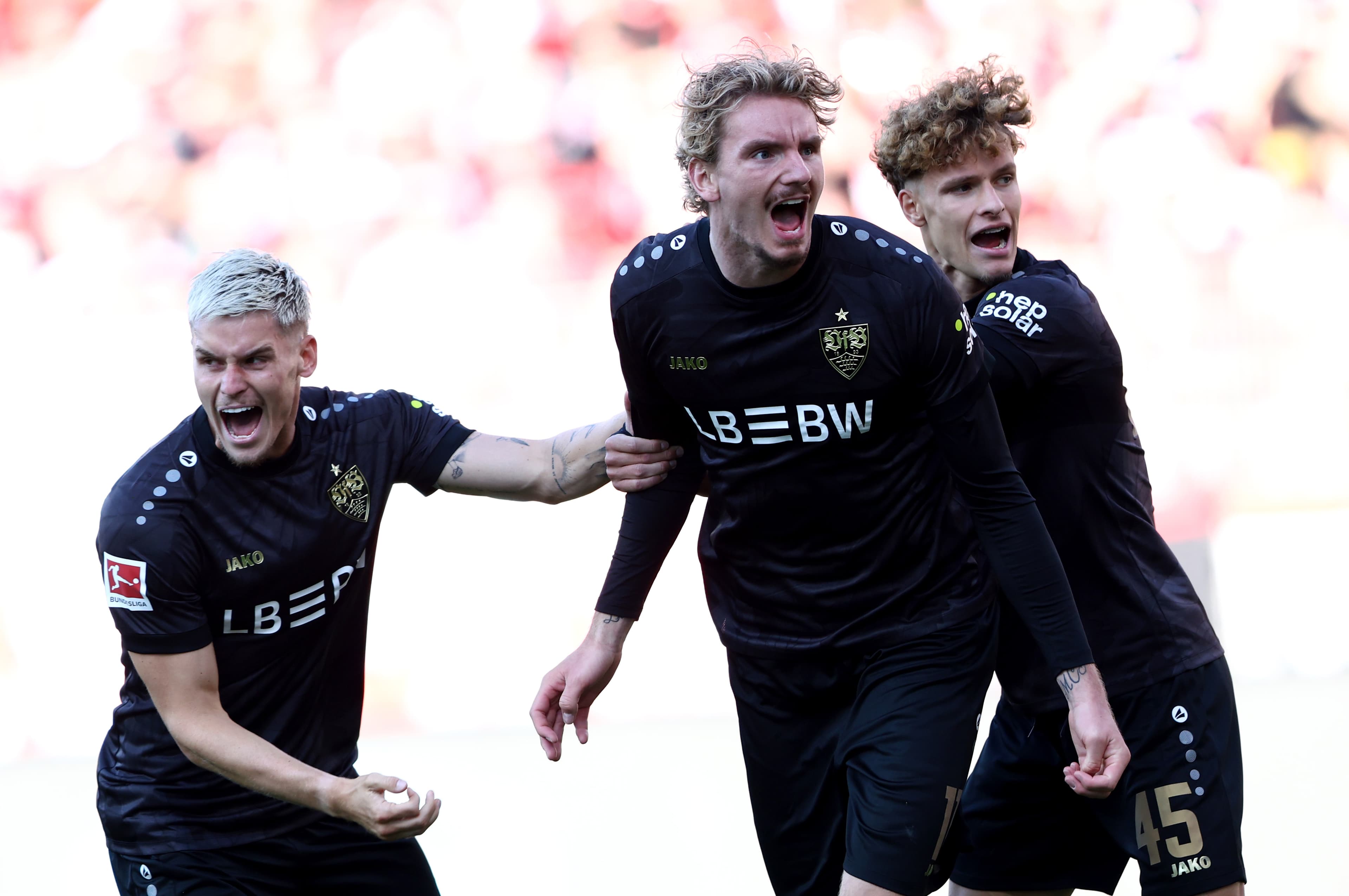 حقوق نجومی نیک وولتماده در نیوکاسل؛ آیا او واقعا ارزشش را دارد؟