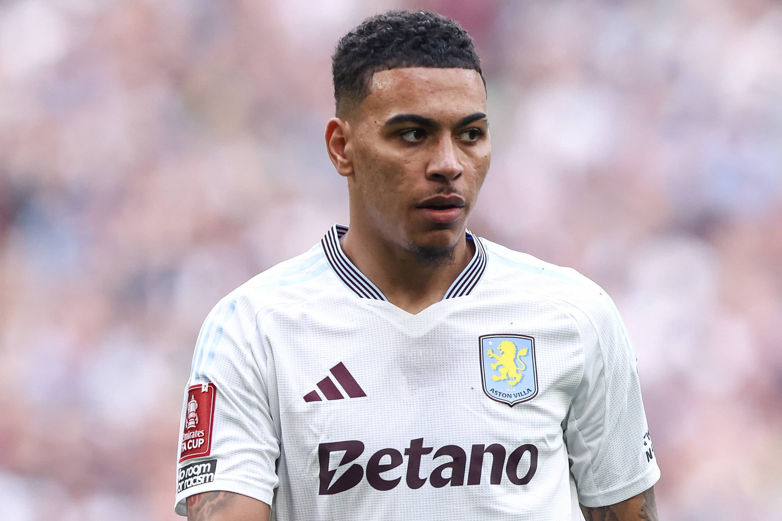 نگاهی به تحرکات تابستانی لیورپول؛ هدفگذاری برای مورگان راجرز و الکساندر ایساک